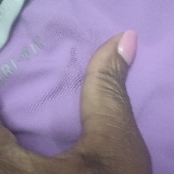 Nike - Picture 3 of 7